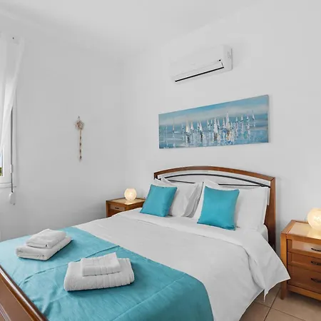 Villa Sea View Manolis With Private Pool Near The Kalyves