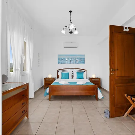 Sea View Manolis With Private Pool Near The