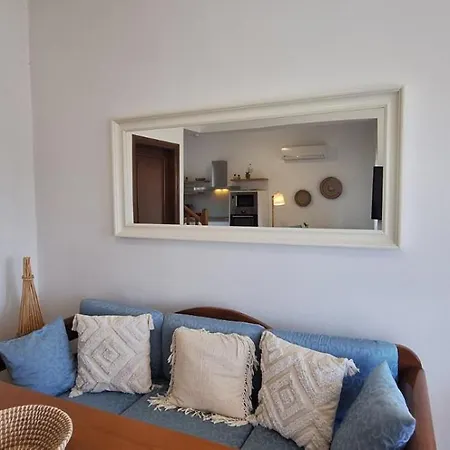 Sea View Manolis With Private Pool Near The Villa